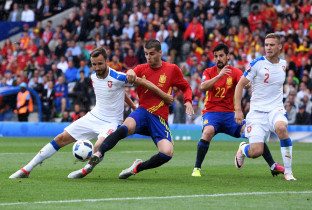 Pavel Kaderabek Tschechien Spanien EM Frankreich 2